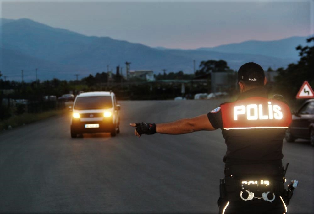 Erzincan’da çeşitli suçlardan aranan 72 kişi yakalandı