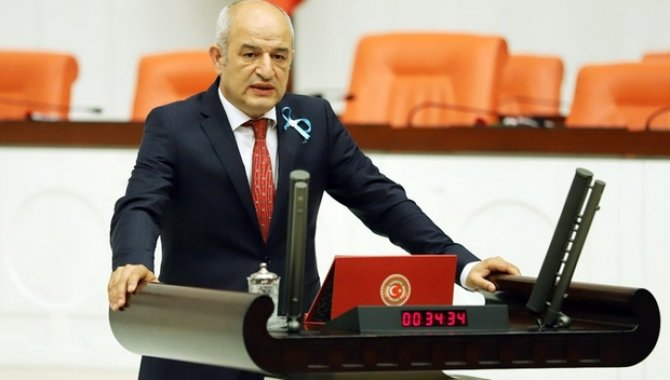 CHP’li vekil Ali Fazıl Kasap, Saadet Partisi’ne geçti