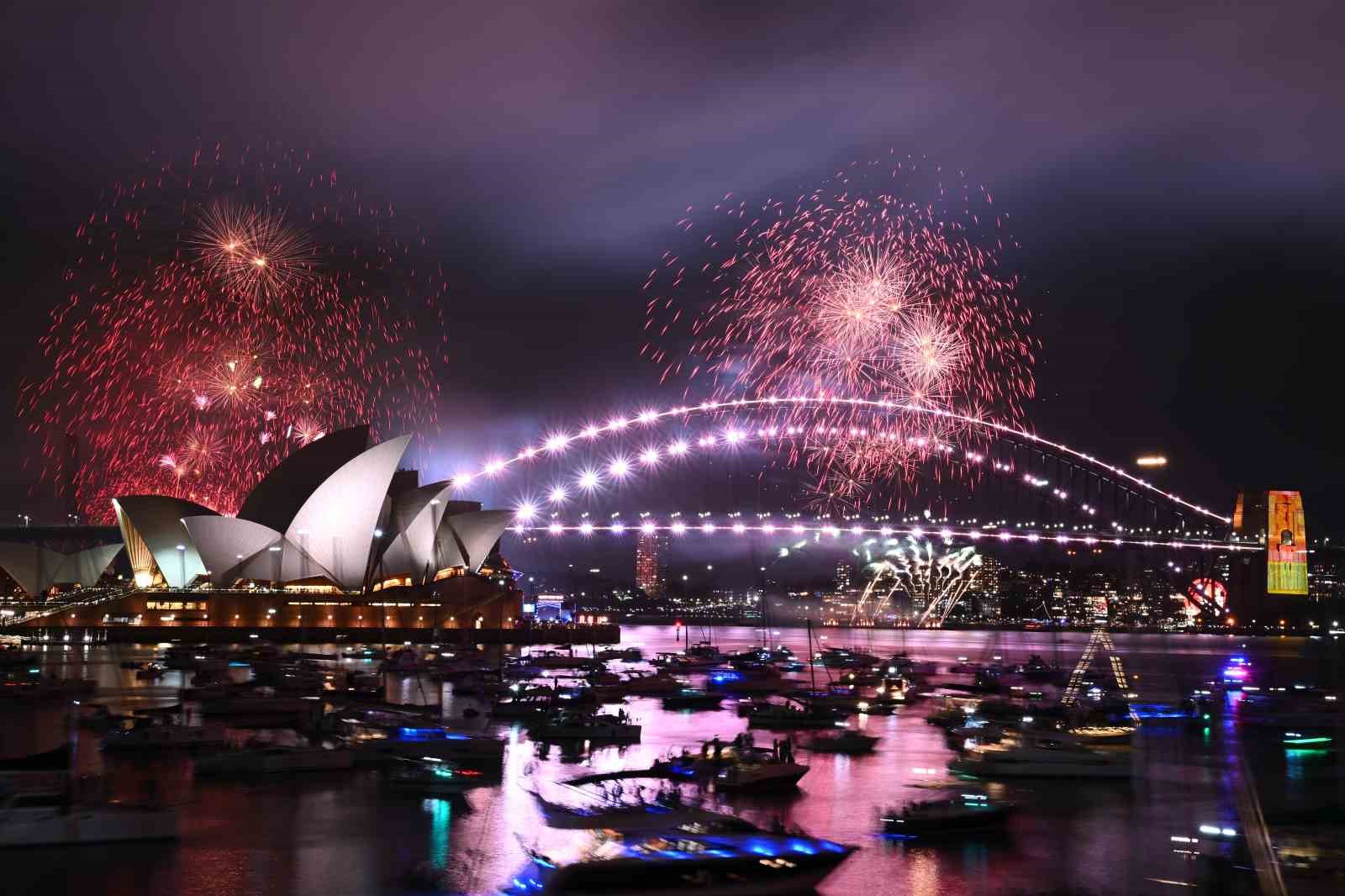 Avustralya 2024’e görkemli kutlamalarla girdi