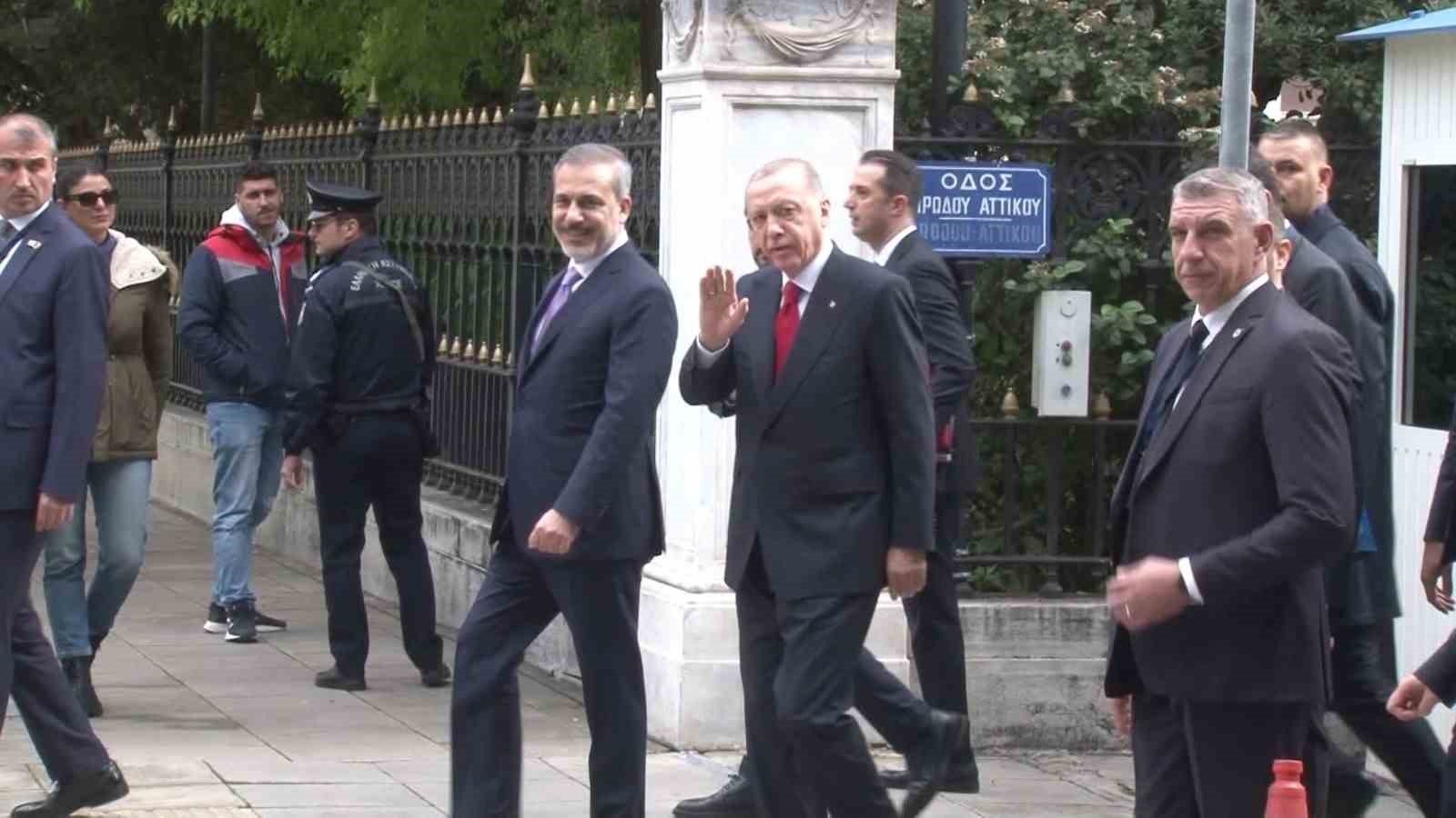 Cumhurbaşkanı Erdoğan Yunan gazetecinin “Hoş geldiniz” sözlerini yanıtsız bırakmadı