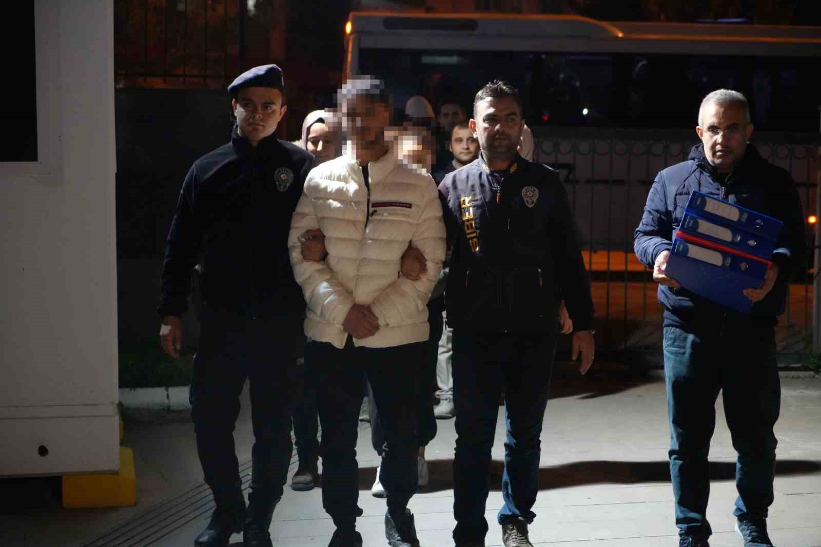 Kilis’te Sibergöz-10 operasyonu: 11 şüpheliden 10’u tutuklandı