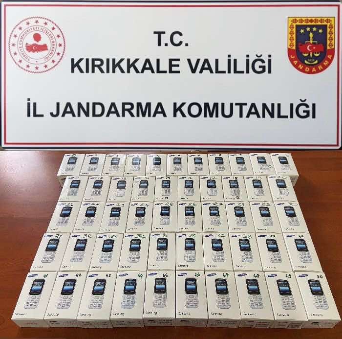 Kırıkkale’de 51 adet kaçak cep telefonu ele geçirildi