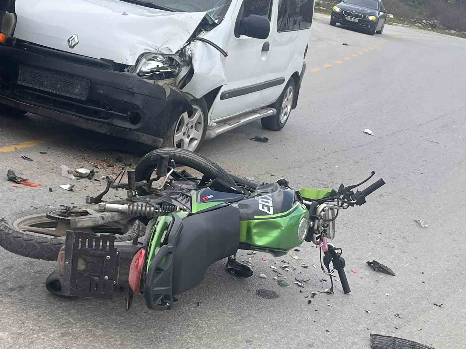 Milas’ta otomobil ile motosiklet çarpıştı: 1 yaralı