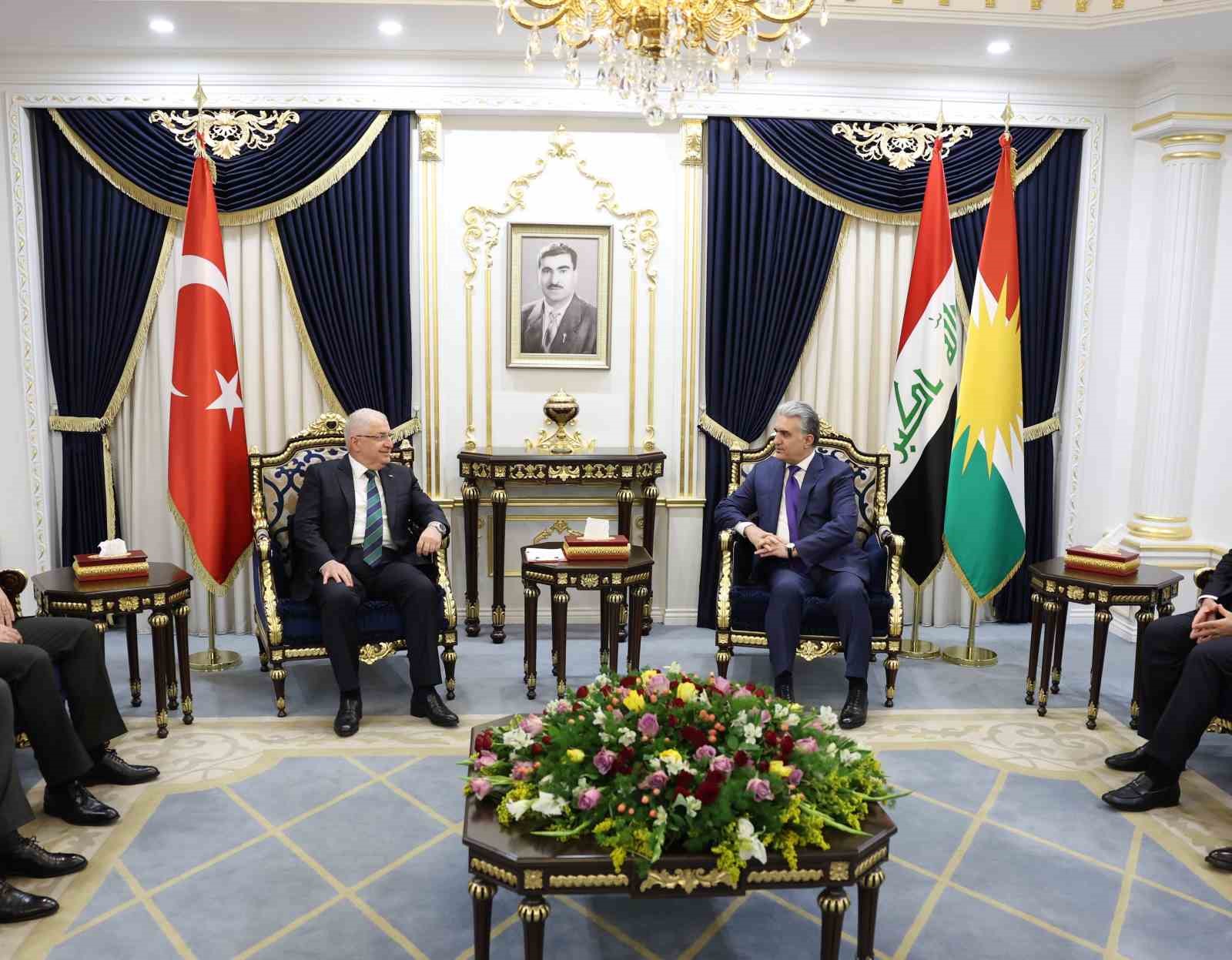 Milli Savunma Bakanı Güler, IKBY İçişleri Bakanı Halit ile görüştü