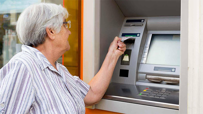 Bankaların emekli promasyon ödemeleri  yarın hesaplara yatıyor