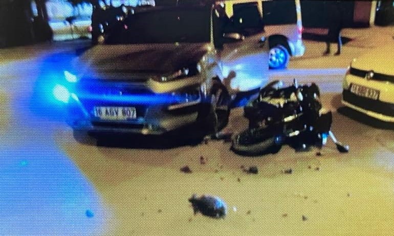 İnegöldeki kazada otomobille çarpışan motosikletli yaralandı