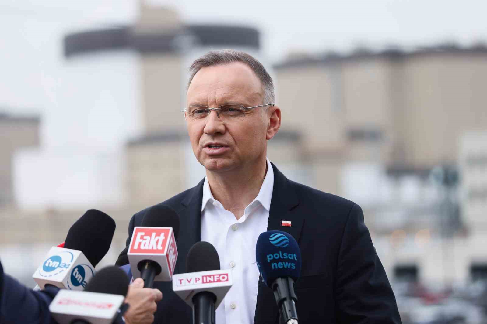 Polonya Cumhurbaşkanı Duda: “Ülkemize nükleer silah yerleştirilmesine hazırız”
