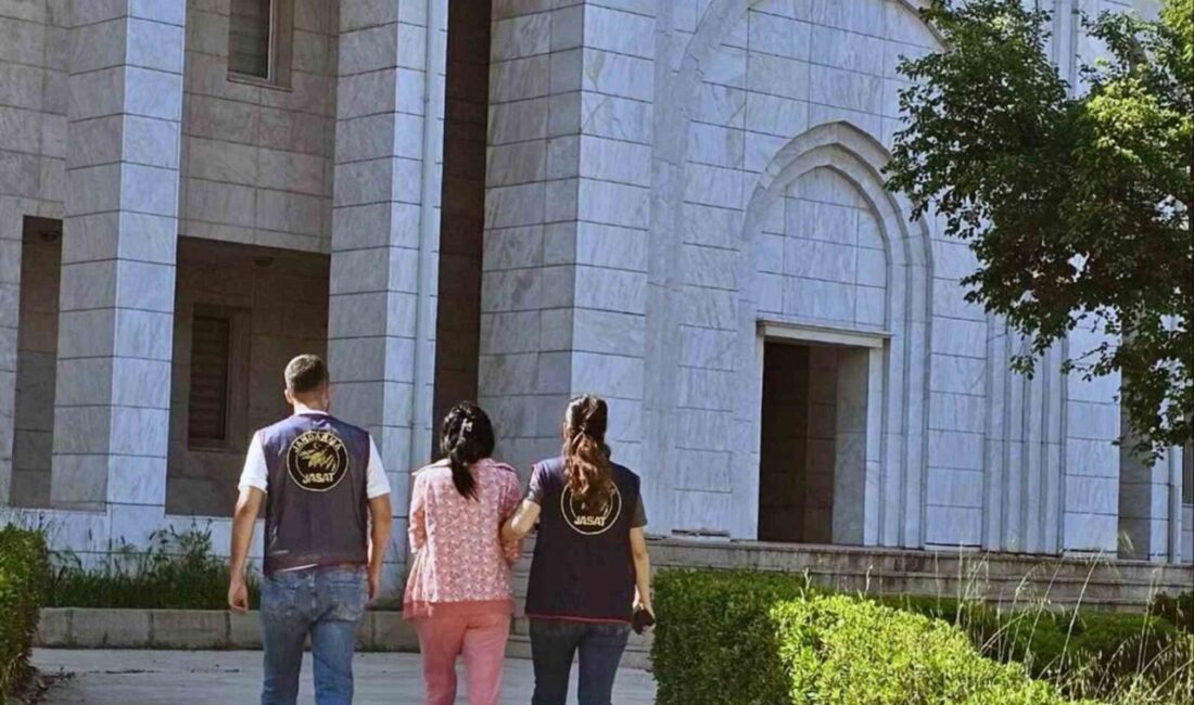 18 ayrı suçtan kesinleşmiş hapis cezası bulunan kadın yakalandı Muğla İl Jandarma Komutanlığı JASAT ekiplerince aranan şahısların yakalanmasına yönelik