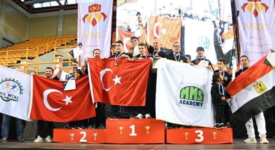 5 kıtadan okulların katıldığı olimpiyatlarda İzmit MTAL, 4 kupa ile döndü Kocaeli’de İzmit Mesleki ve Teknik Anadolu Lisesi (İzmit MTAL), Yunanistan’ın