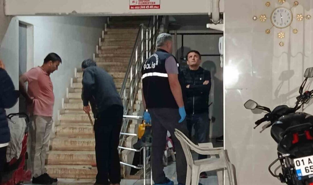Adana’da apartman dairesinde yangın: 1 kişi ölü bulundu Adana’da bir apartman dairesinde çıkan yangın facia ile sonuçlandı. Evde