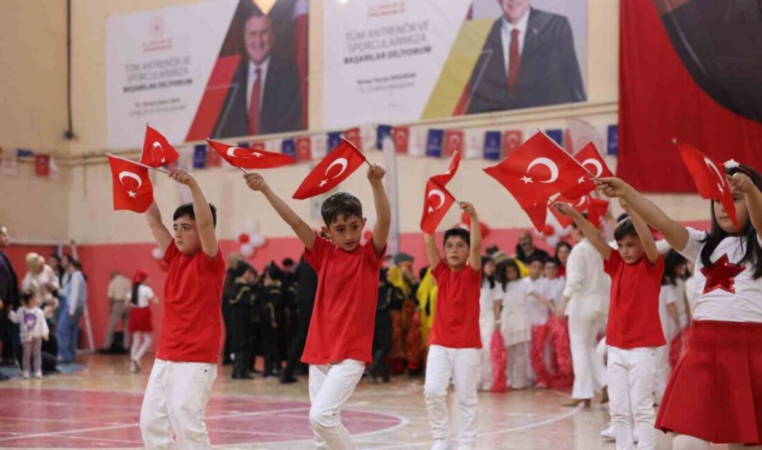 Ardahan’da 23 Nisan coşkusu Türkiye Büyük Millet Meclisi’nin (TBMM) 105’inci açılış yıl dönümü ve
