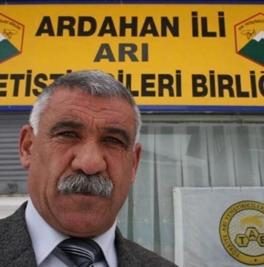 Arıcılar Birliği seçiminde Evliyaoğlu güven tazeledi Ardahan Arı Yetiştiriciler Birliği’nin 7. Olağan Genel Kurulu’nda mevcut başkan