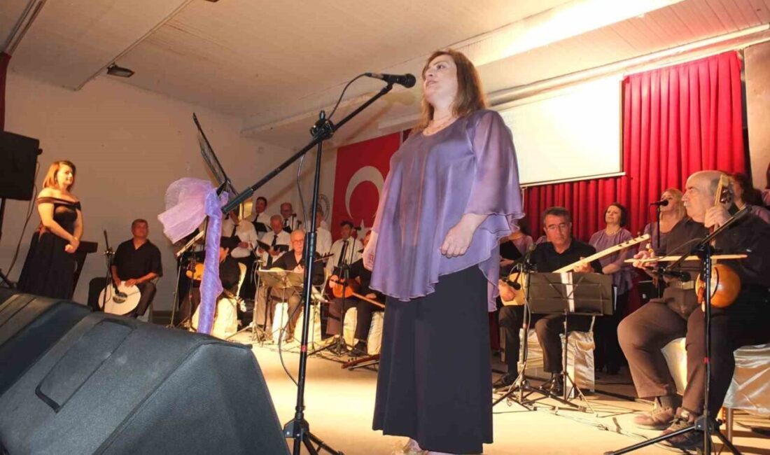 Balıkesir’de Halk Eğitimi Korosu 7’ni konserini verdi Burhaniye’ de Şehit İlyas Arslan Halk Eğitim Merkezi Türk Halk