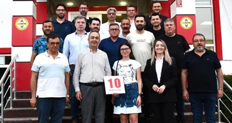 Balıkesirspor’dan, Şampiyon Muğlaspor’a tebrik 3.Lig 2.grupta ligin 29.haftasında bitime 1 hafta kala şampiyonluğunu ilan