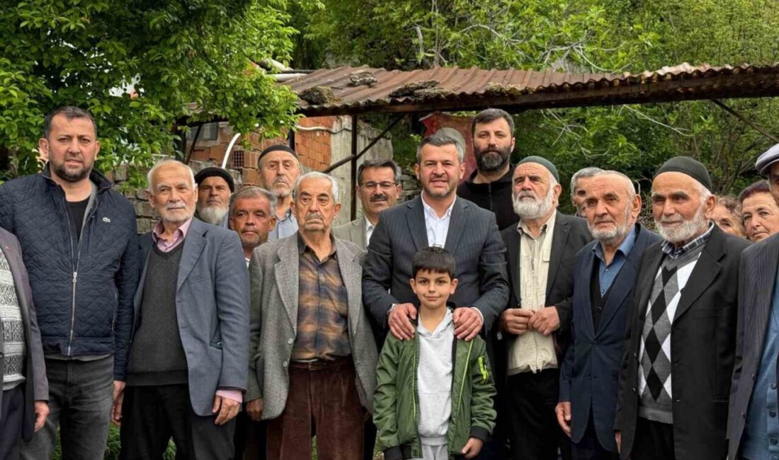 Başkan Çetinkaya, kentsel dönüşüm sürecini değerlendirdi Karabük Belediye Başkanı Özkan Çetinkaya, saha ziyaretleri çerçevesinde Yeşil Mahalle