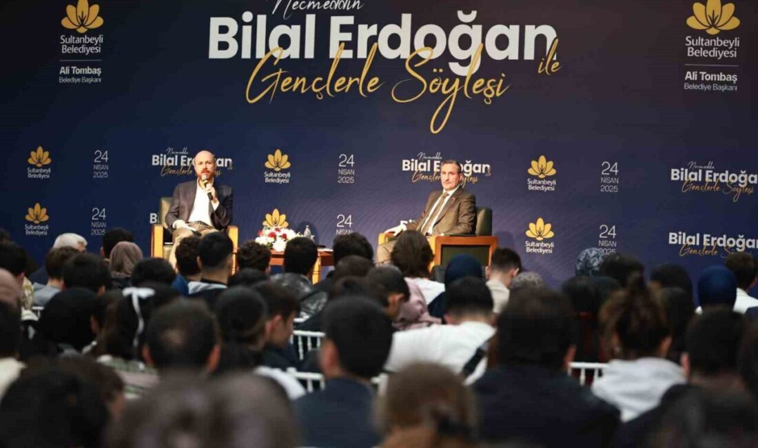 Bilal Erdoğan: “Aileniz, komşularınız, akrabalarınız, ülkeniz ve tüm insanlık için güzel işler yapmak için yaşayın” Dünya Etnospor Konfederasyonu Başkanı Bilal Erdoğan, Sultanbeylili gençlerle buluştu. Gençlerle