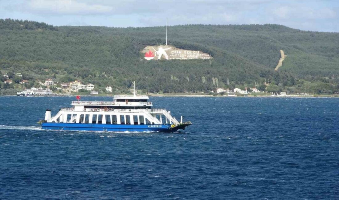 Bozcaada ve Gökçeada’ya poyraz fırtınası nedeniyle 2 gündür sefer yapılamıyor Çanakkale’nin Kuzey Ege Denizi’ndeki Bozcaada ve Gökçeada ilçelerine dün fırtına