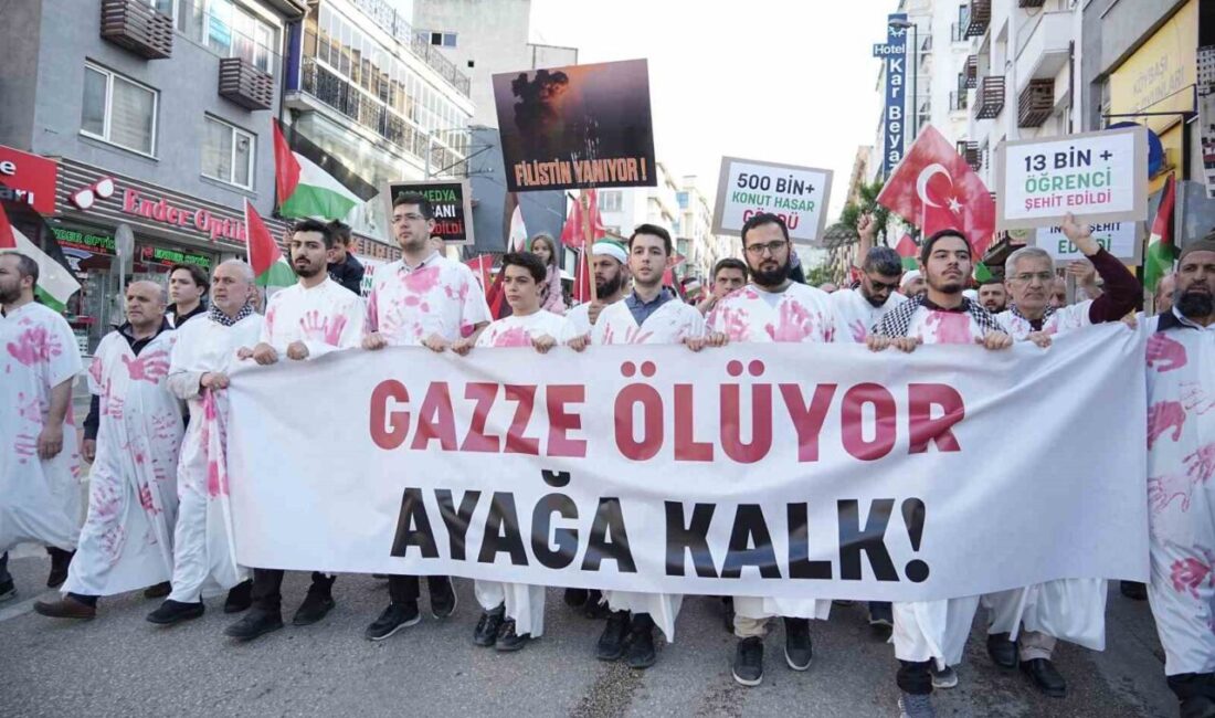 Bursa’da Filistin’e destek yürüyüşü Gazze’de yaşanan insanlık dramına dikkat çekmek ve Filistin halkına destek