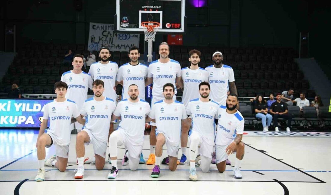 Çayırova Belediyesi Basketbol Takımı, süper lig için play-off oynayacak Türkiye Basketbol Ligi İlkan Karaman Sezonu’nu 20 galibiyet 14 mağlubiyetle