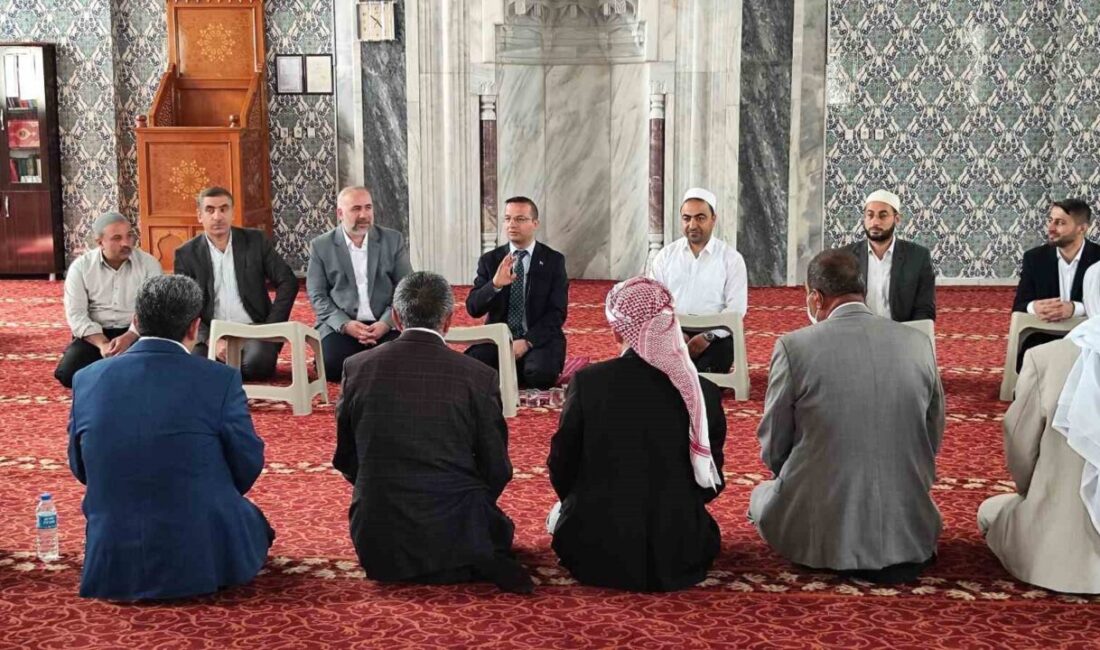 Cizre’de hacı adaylarına yönelik bilgilendirme semineri düzenlendi Şırnak’ın Cizre İlçe Müftülüğü 2025 yılı hac organizasyonu kapsamında kutsal