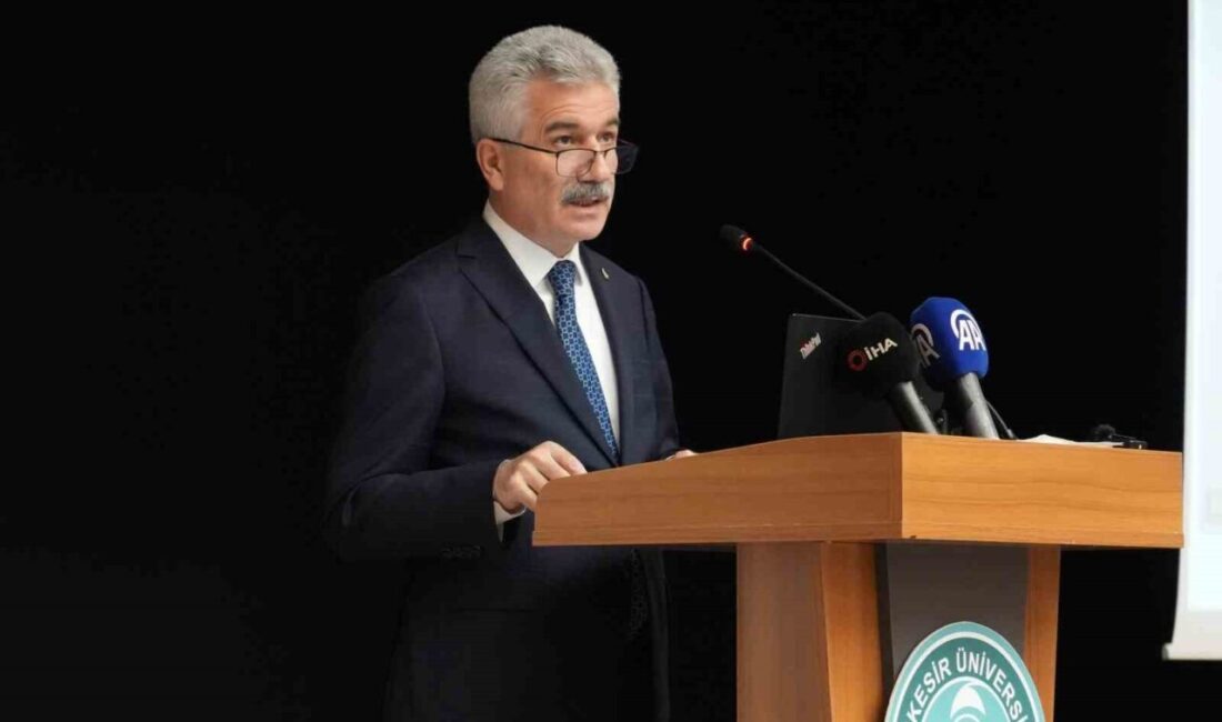 Danıştay Başkanı Yiğit, İdare Hukuku Sempozyumu’nda konuştu Balıkesir Üniversitesi tarafından, ’İdare Hukukunda Tarım Faaliyeti ve Doğal Çevrenin