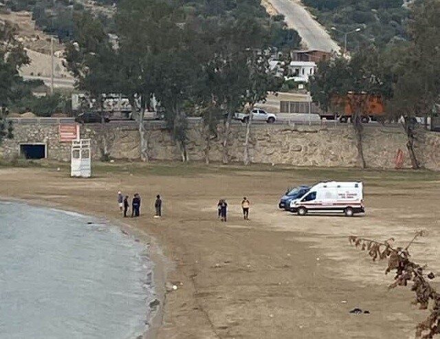Denizde emekli uzman çavuşun cesedi bulundu Mersin’in Silifke ilçesindeki Akkum sahilinde emekli uzman çavuş olduğu öğrenilen