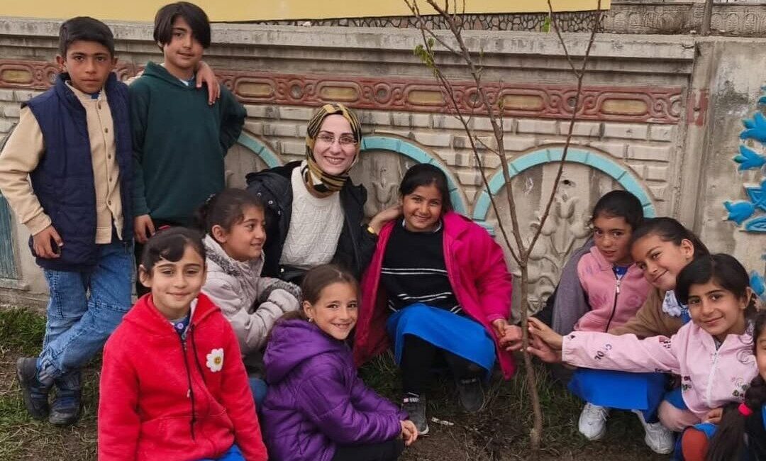 Diyadin’de öğrencilerden geleceğe nefes Ağrı’nın Diyadin ilçesinde, EKO-AĞRI projesi kapsamında doğaya katkı sunmak ve