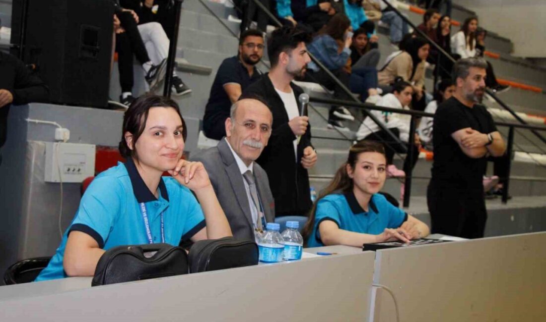 Erciş’te Yurtlig Kız Voleybol Turnuvası tamamlandı Van’ın Erciş ilçesinde düzenlenen Kredi ve Yurtlar Genel Müdürlüğü Yurtlig