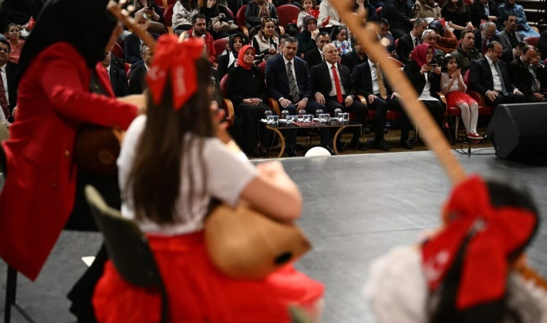 Erzurum’da 23 Nisan coşkusu 23 Nisan Ulusal Egemenlik ve Çocuk Bayramı Erzurum’da büyük bir