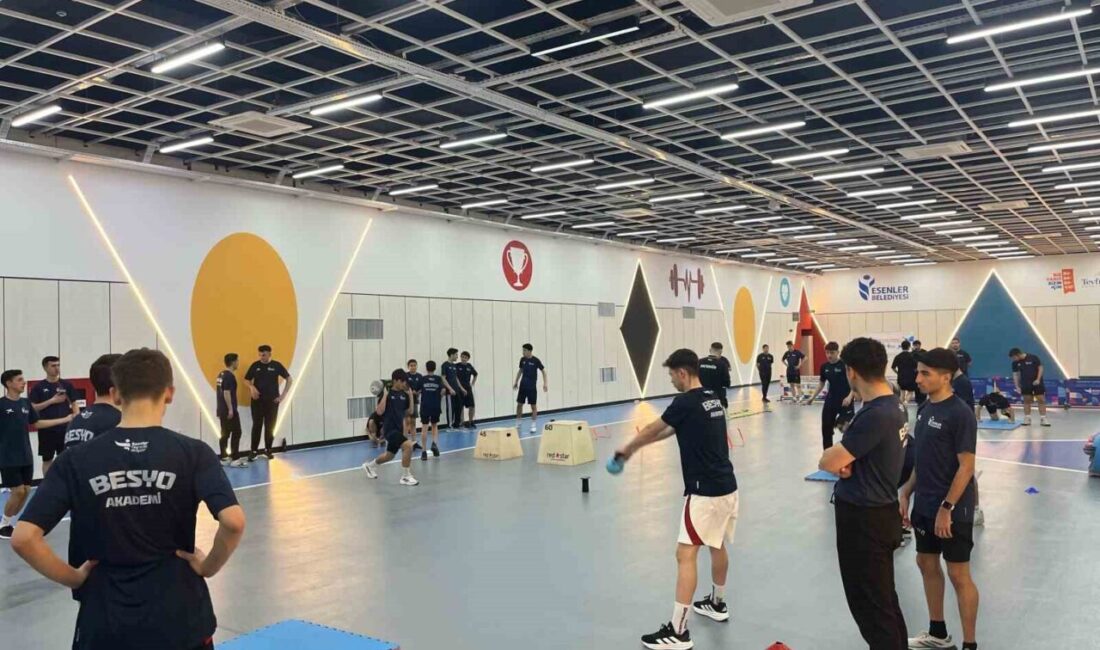 Esenler’de sporla büyüyen bir nesil yetişiyor Sporla iç içe bir nesil yetiştirmek amacıyla çalışmalarını aralıksız sürdüren