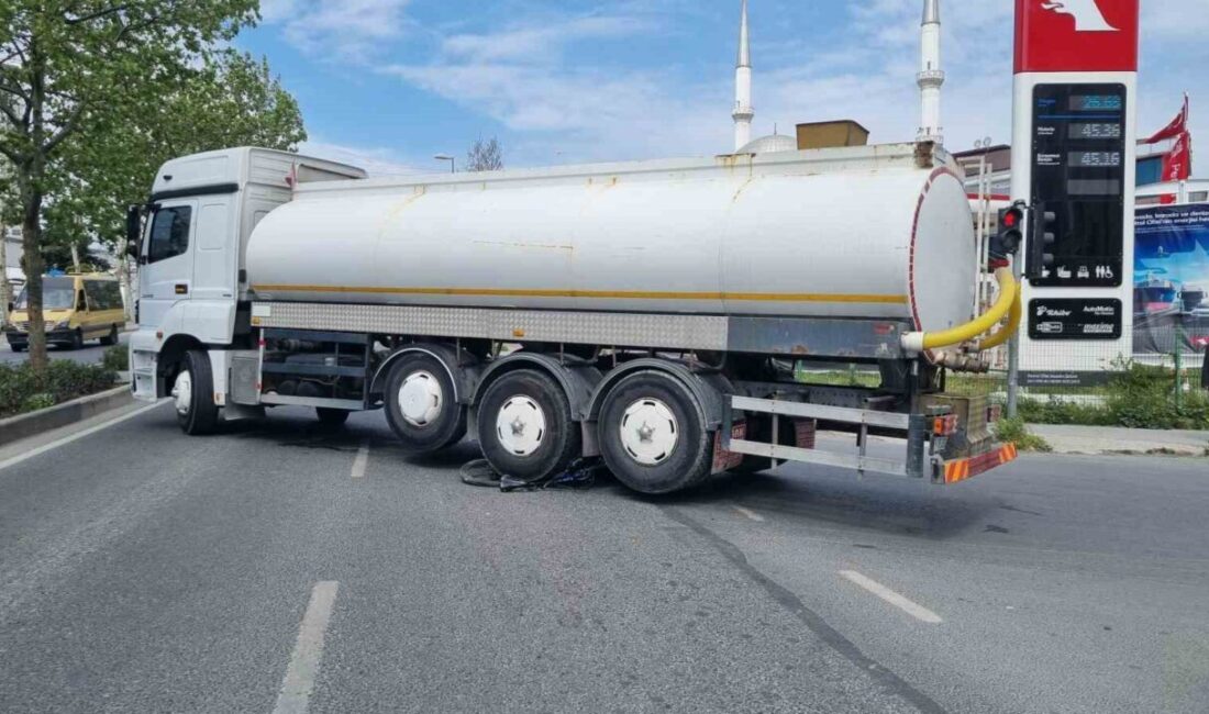 Esenyurt’ta feci kaza: Kamyonun altında kalan bisiklet sürücüsü hayatını kaybetti Esenyurt’ta yaya geçidinden bisikletiyle karşıya geçmeye çalışan 49 yaşındaki Erkan
