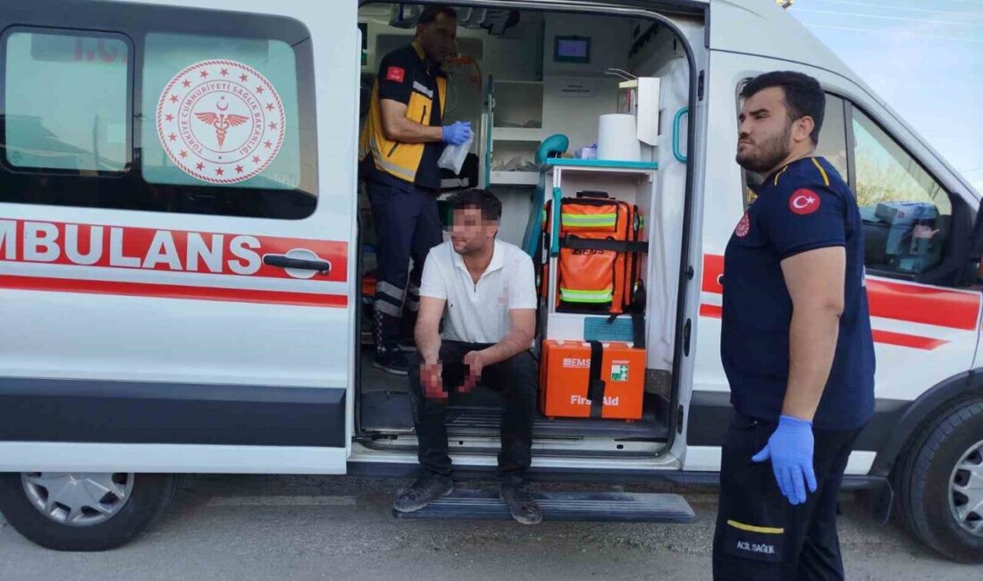 Eski eşlerin arasında çocuk görüş gününde kan aktı Denizli’de eski eşlerin arasında çocuk görüş gününde başlayan tartışma bıçaklı