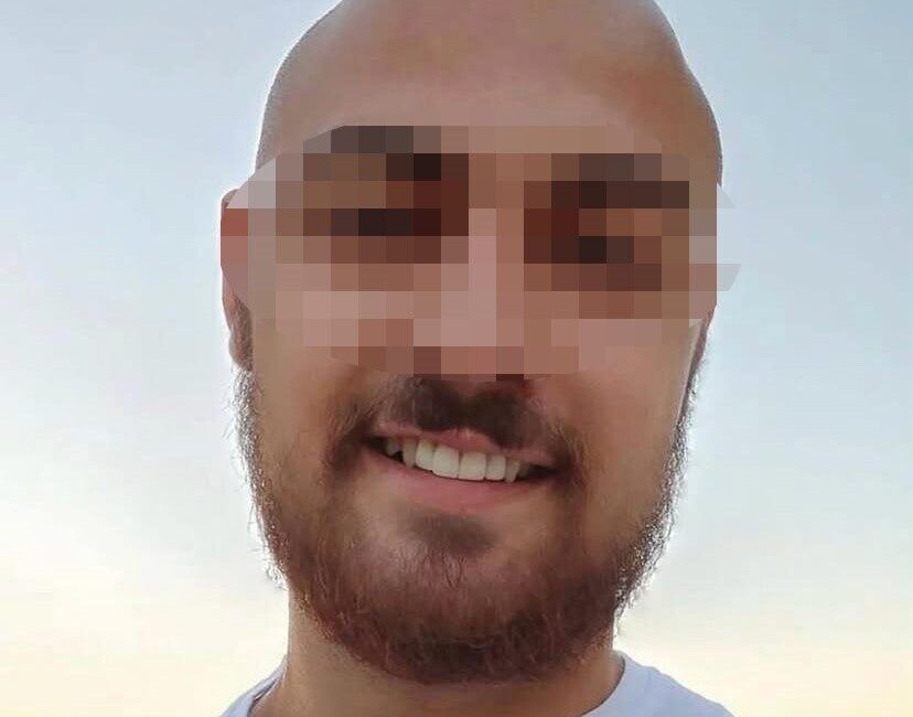 Eski milletvekilinin oğlu annesini vurdu İzmir’in Foça ilçesinde, eski TBMM Başkanvekili Ahmet Fehmi Işıklar’ın oğlu,