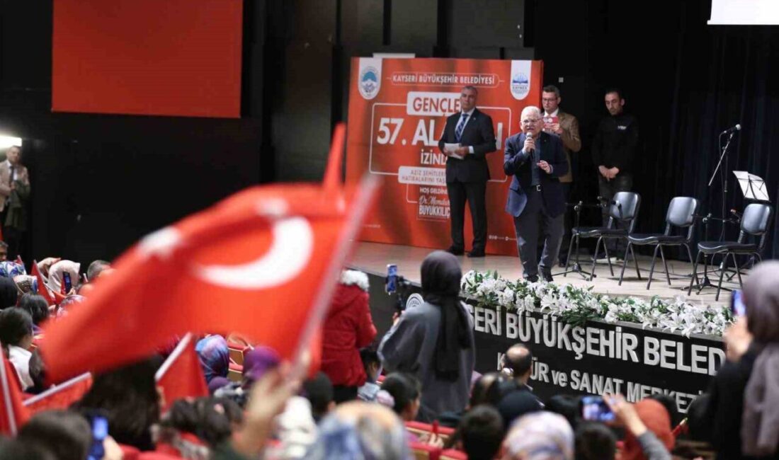 Gençler 57’nci Alay’ın izinde büyük ilgi gördü Kayseri Büyükşehir Belediye Başkanı Dr. Memduh Büyükkılıç, Genç KAYMEK Gençlik