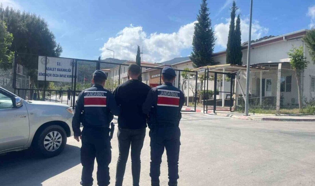 Hakkında 7 yıl aranması bulunan şahıs yakalandı Aydın’ın Kuşadası ilçesinde çeşitli suçlardan hakkında kesinleşmiş 7 yıl 6