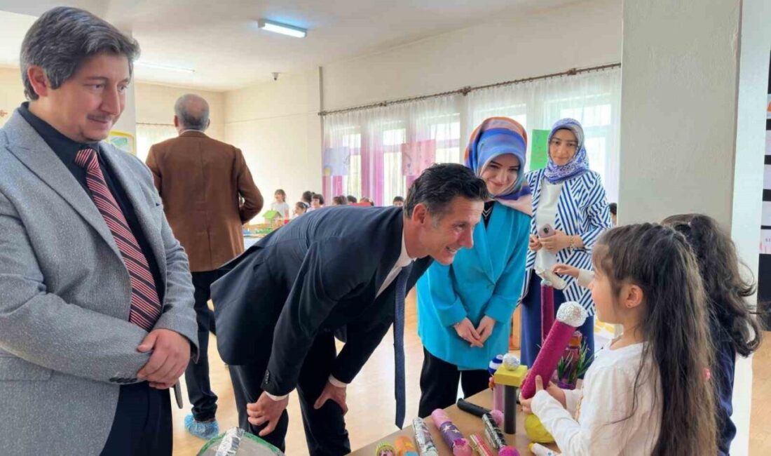 Harezmi Eğitim Modeli’nden ilk sergi Ülke genelinde bu yıl uygulanmaya başlayan Harezmi Eğitim Modelinin ilk