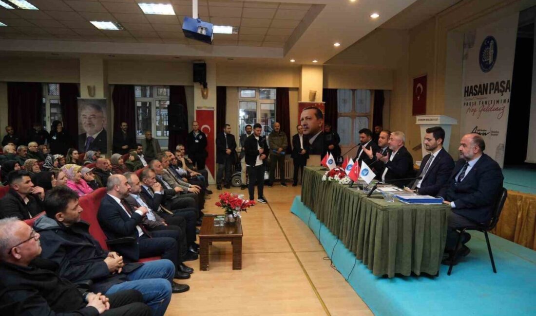 Hasanpaşa kentsel dönüşüm projesi ile ilgili vatandaşlara bilgilendirme yapıldı Çorum Belediyesi tarafından Gülabibey Mahallesi Hasanpaşa Sokaklar’da uygulanacak kentsel dönüşüm