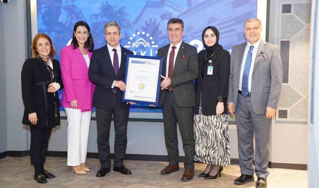 Kadın Doğum Mükemmelliyet Merkezi Sertifikası Türkiye’de ilk kez Türkiye Hastanesi’ne verildi Amerika merkezli akreditasyon kuruluşu AACI (American Accreditation Commission International) tarafından