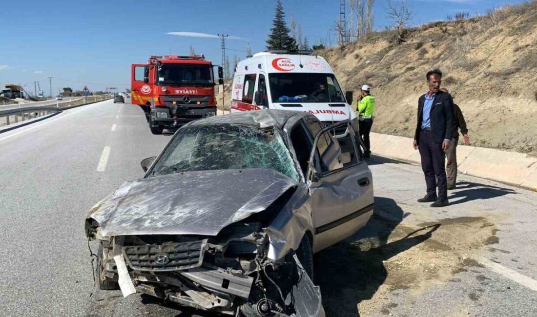 Karaman’da kontrolden çıkan otomobil takla attı: 2 yaralı Karaman’da kontrolden çıkıp beton su kanalı menfezine çarparak takla atan