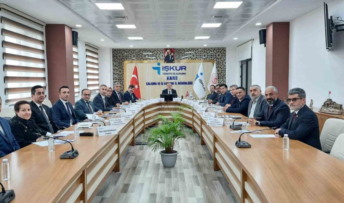 Kars’ta İl İstihdam ve Mesleki Eğitim Kurulu toplantısı yapıldı Kars İl istihdam ve Mesleki Eğitim Kurulu toplantısı, Vali Ziya