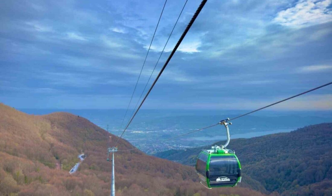 Kartepe Teleferikte bayrama özel yüzde 50 indirim İzmit Körfezi ile Sapanca Gölü’nü aynı anda izleme imkanı sunan