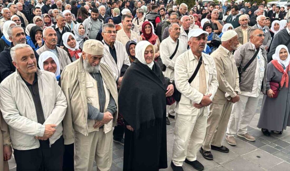 Kayseri’de ilk hac kafilesi dualarla uğurlandı Kayseri’de ilk hac kafilesinde bulunan 315 kişi dualarla uğurlandı. Kayseri’de