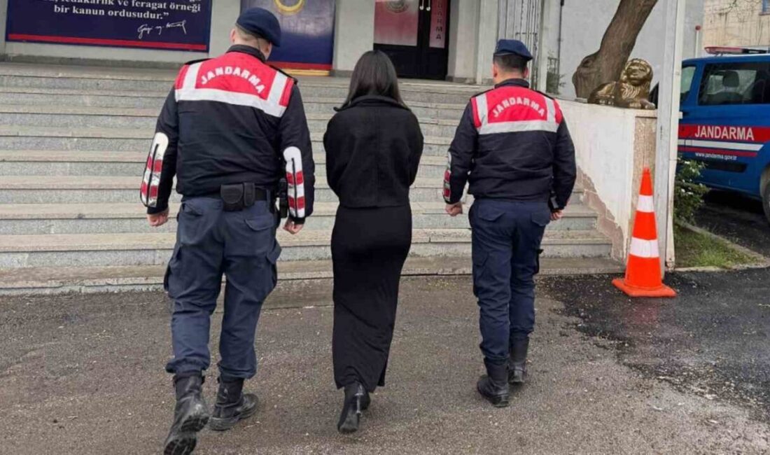 Kırıkkale’de “dolandırıcılık” suçundan aranan hükümlü yakalandı Kırıkkale’de jandarma ekiplerince düzenlenen operasyon sonucu, “dolandırıcılık” suçundan hakkında kesinleşmiş
