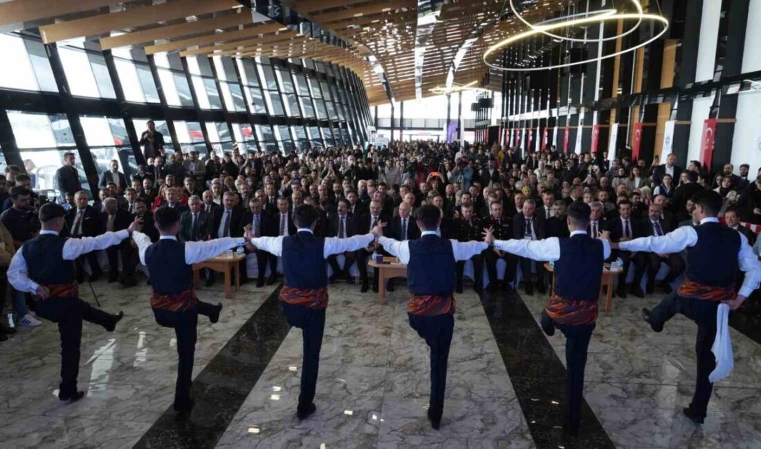 KUDAKAF’25 kapılarını açtı Atatürk Üniversitesi‘nin ev sahipliğini yaptığı ve “Yetenek Her Yerde” anlayışıyla