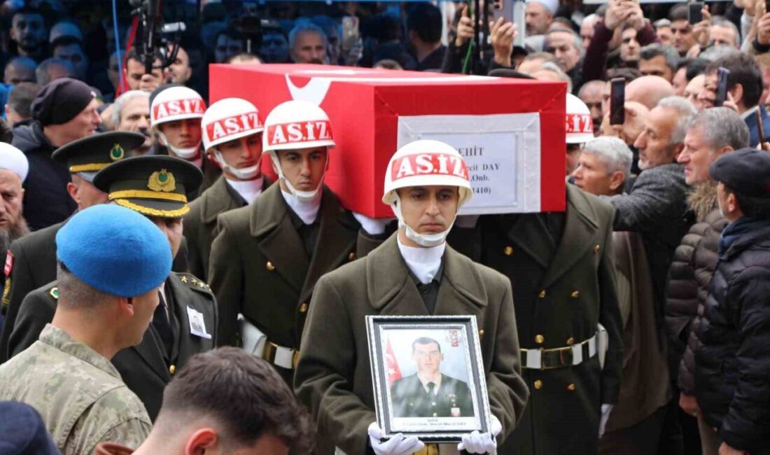 Kuzey Irak’ta Dron saldırısı sonrası şehit olan Uzman Onbaşı Berat Mecit Day’a son görev Irak’ın kuzeyinde Pençe-Kilit operasyonu bölgesinde teröristler tarafından düzenlenen dronlu saldırıda