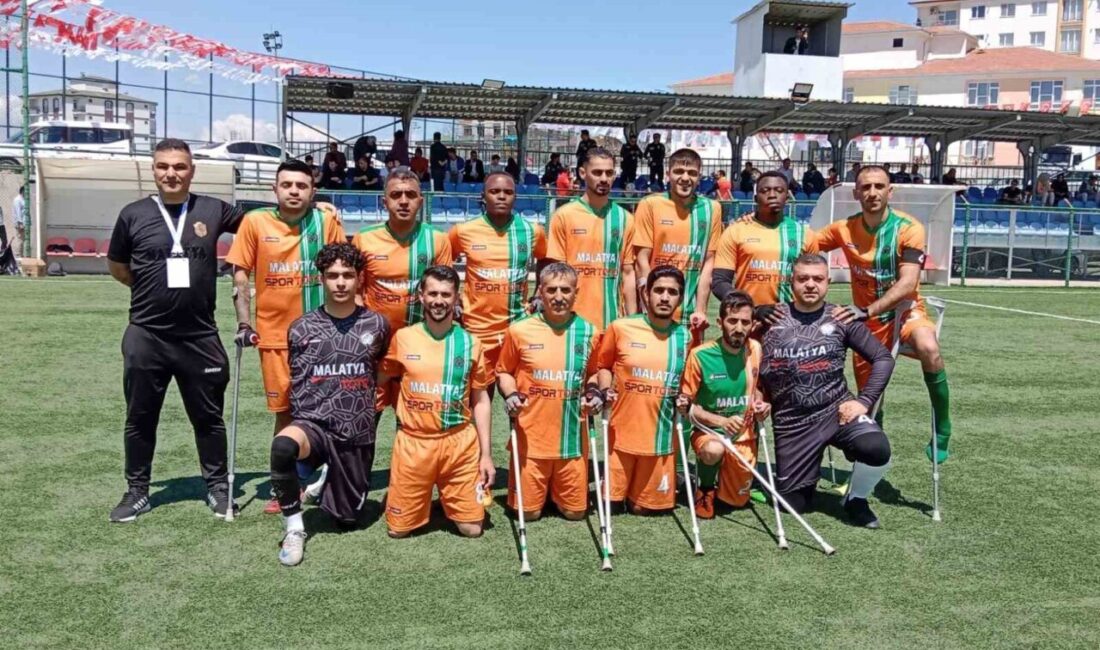 Malatya Büyükşehir Belediye Ampute Futbol Takımı şampiyonluğu kutladı Malatya Büyükşehir Belediyespor Ampute Futbol Takımı, Bağcılarspor’u 3-0 mağlup ederek