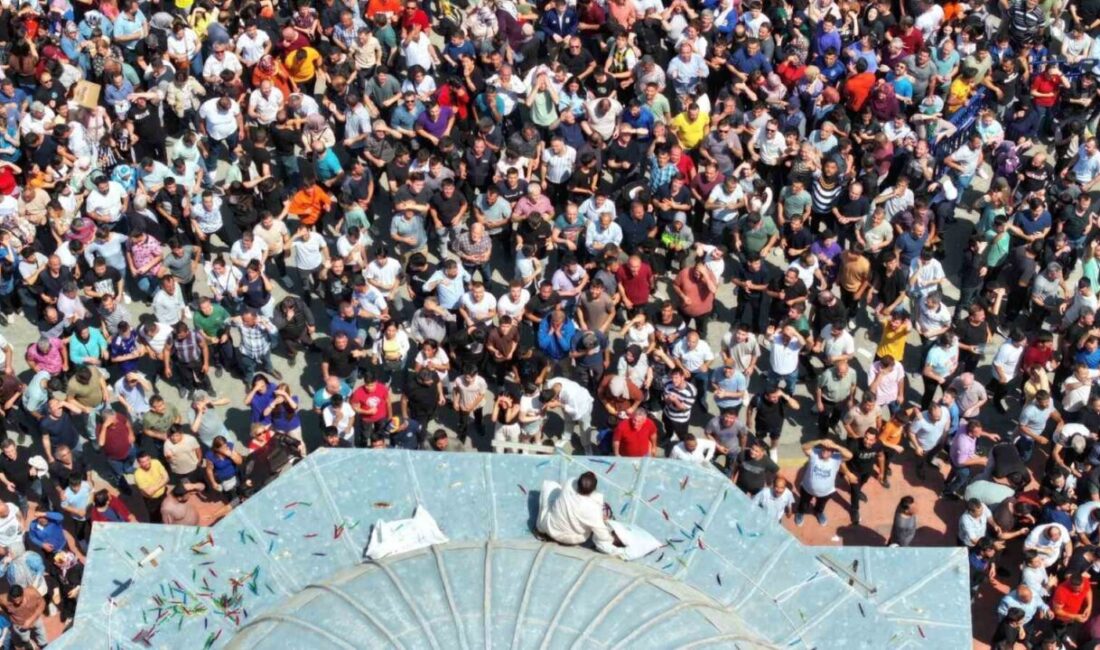 Manisa Mesir Festivali’nin renkleri fotoğraf karelerinde hayat bulacak Manisa Büyükşehir Belediyesi tarafından, Türkiye Fotoğraf Sanatı Federasyonu (TFSF) onayıyla