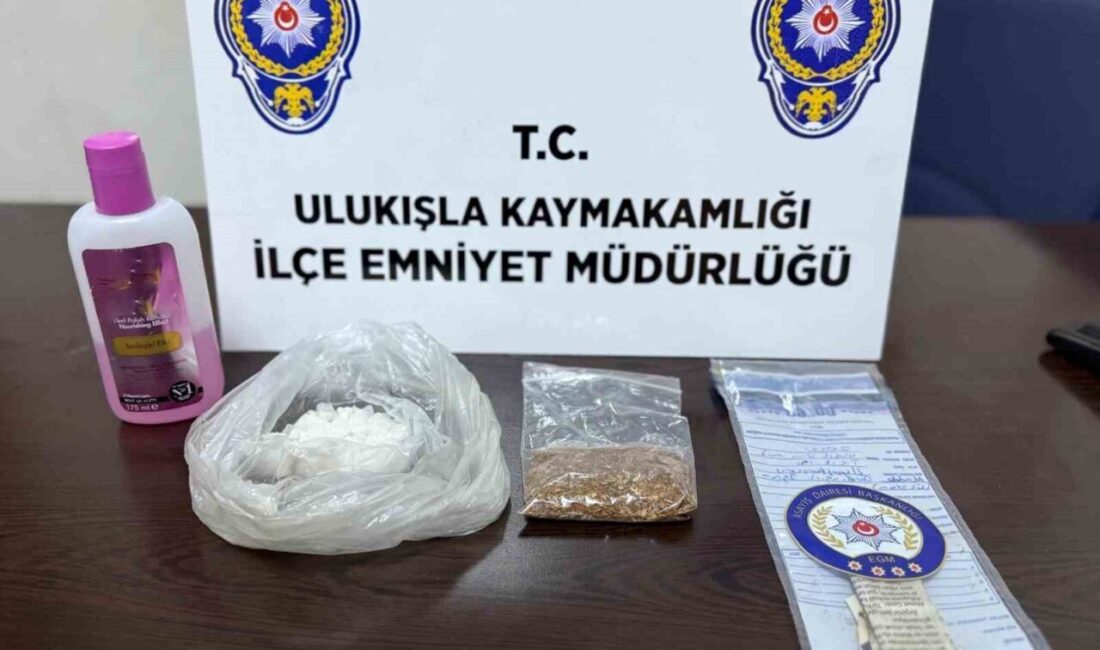 Niğde’de uyuşturucu operasyonu: 2 tutuklama Niğde’de düzenlenen uyuşturucu operasyonlarında gözaltına alınan 6 şüpheliden 2’si tutuklandı.