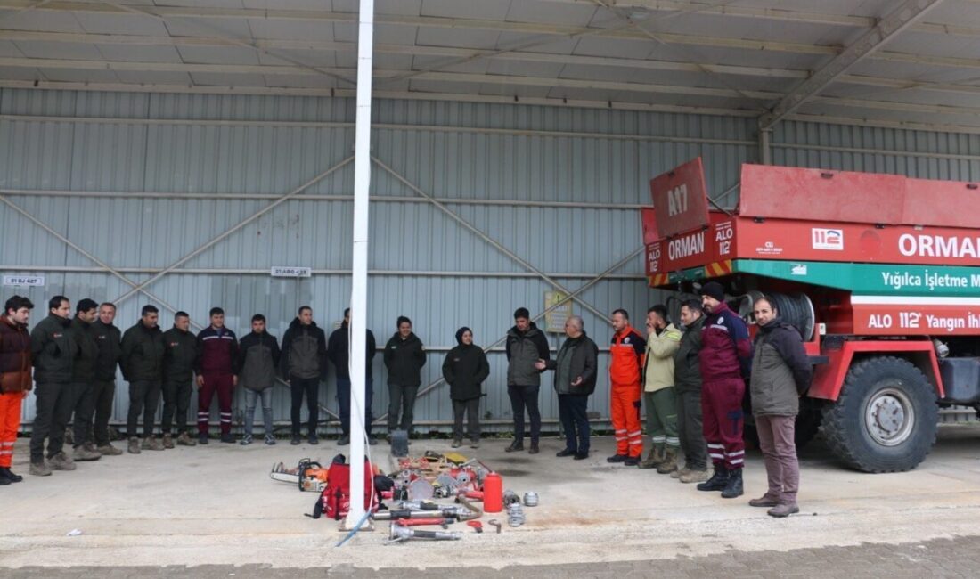 Önce eğitim sonra ekipman tanıtımı yapıldı DÜZCE(İHA) – Düzce’nin Yığılca ilçesi Orman İşletme Müdürlüğü tarafından orman