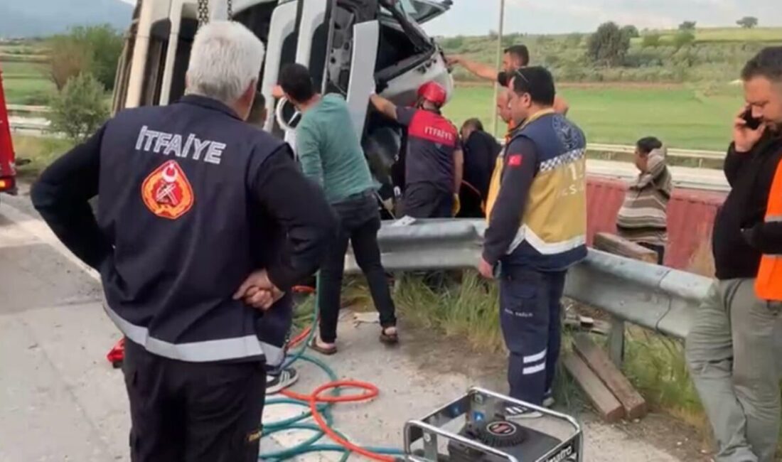 Osmaniye’de tır şarampole devrildi: 1 ölü Osmaniye’nin Düziçi ilçesinde tırın şarampole devrilmesi sonucu meydana gelen kazada
